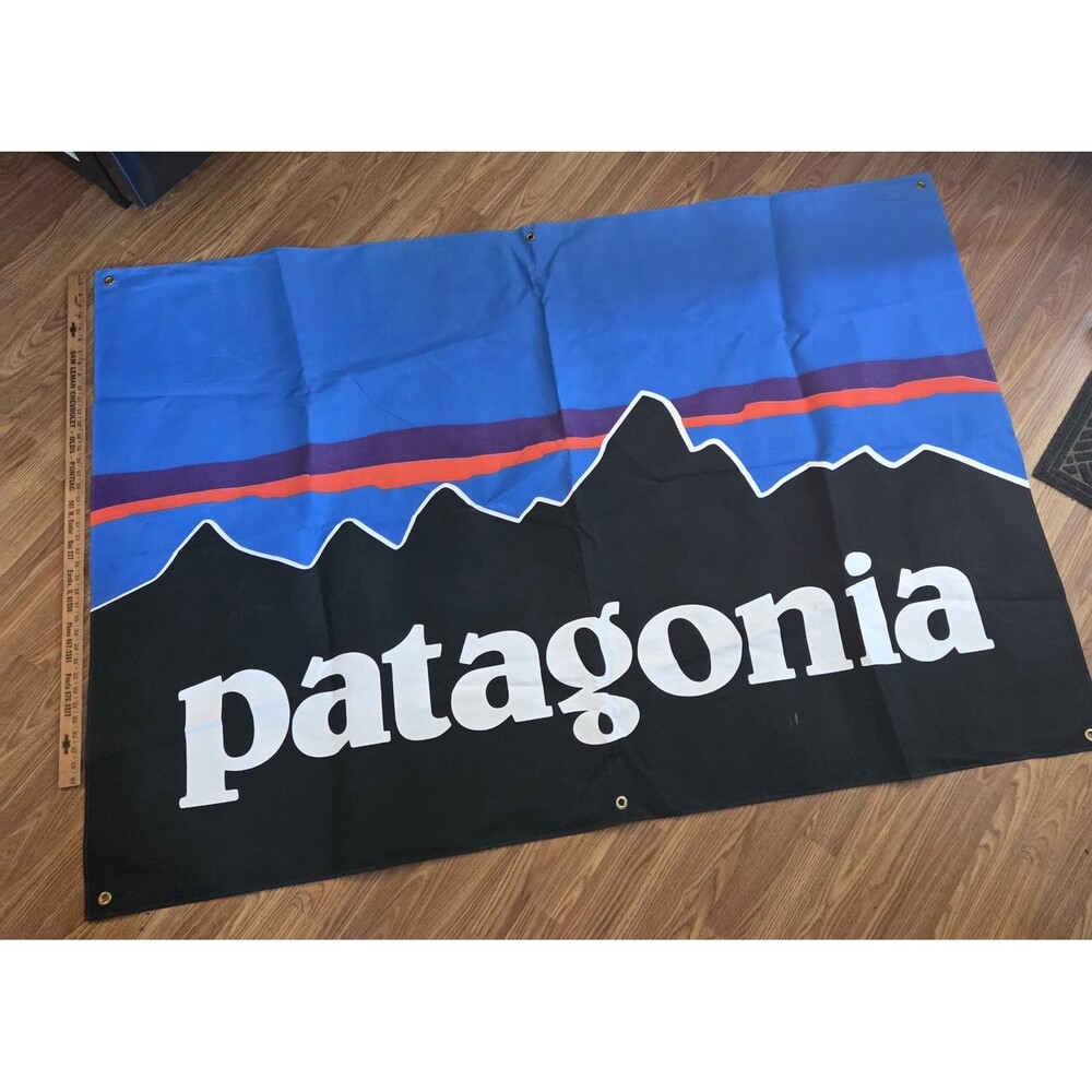 Patagonia Canvas Banner With Brass Grommets 50x70 Single Sided